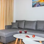 Apartment Blue Coast Escape G72
