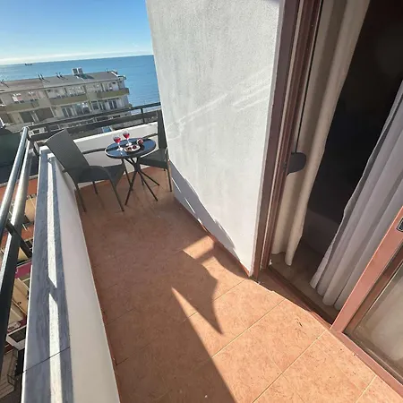 Blue Coast Escape G72 *